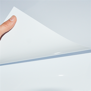 Impresi&oacute;n de l&aacute;minas de PVC de pl&aacute;stico r&iacute;gido blanco brillante para naipes Poker